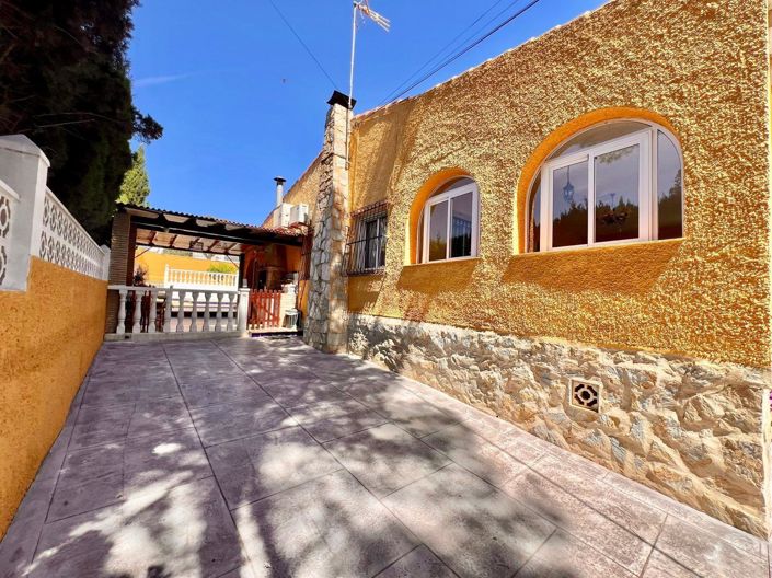Image No.18-2 Bed Villa for sale