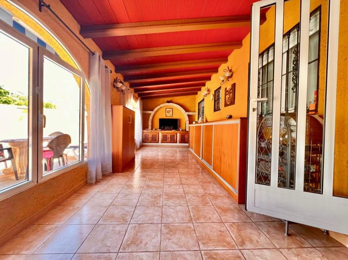 Image No.20-2 Bed Villa for sale