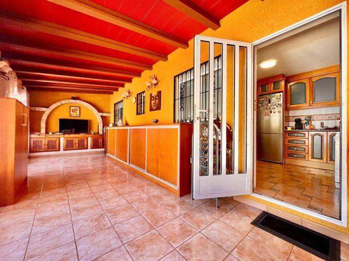 Image No.21-2 Bed Villa for sale