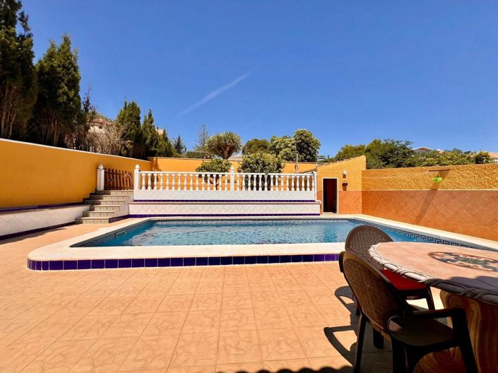 Image No.3-2 Bed Villa for sale