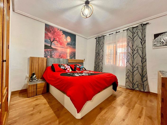 Image No.30-2 Bed Villa for sale