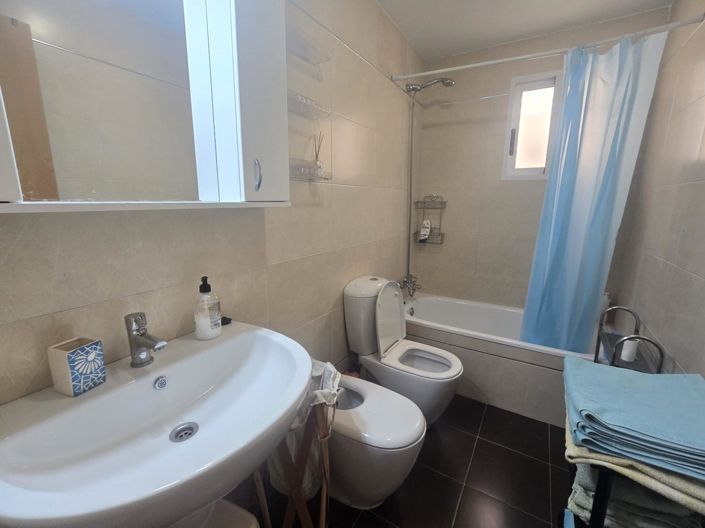 Image No.25-2 Bed Apartment for sale