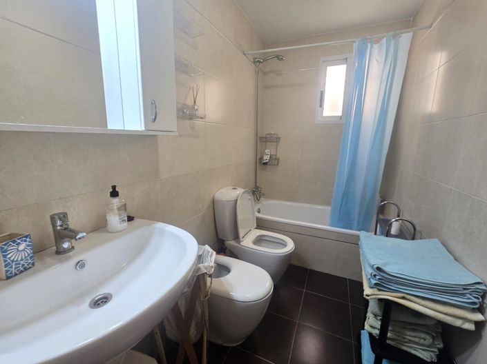 Image No.27-2 Bed Apartment for sale