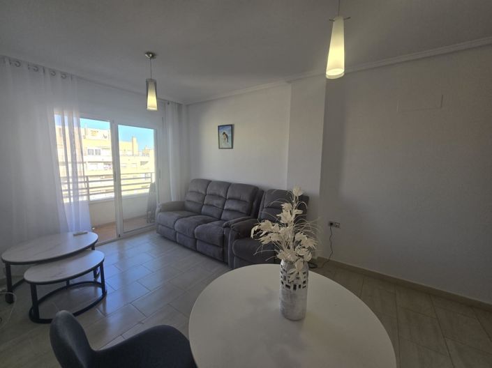 Image No.28-2 Bed Apartment for sale