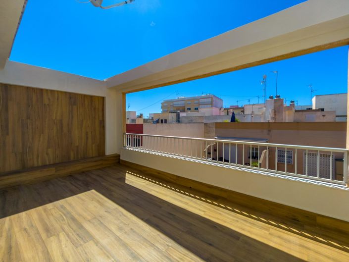 Image No.17-3 Bed Apartment for sale