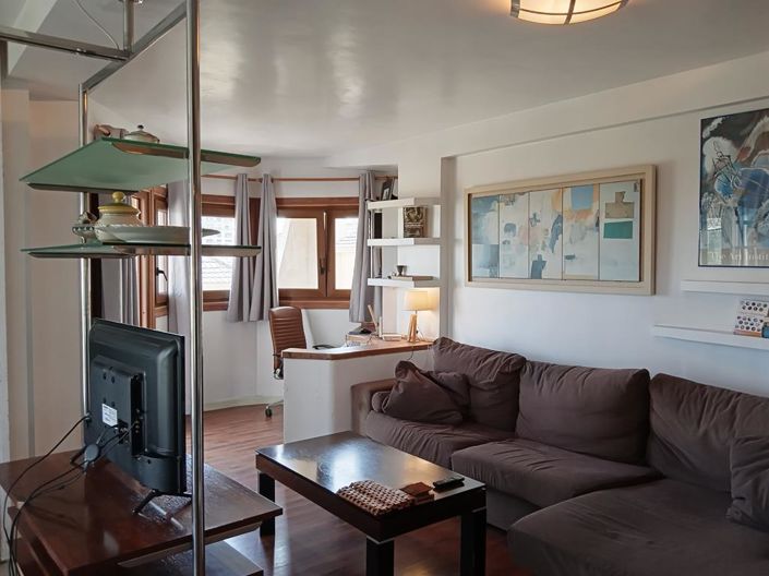 Image No.16-2 Bed Apartment for sale