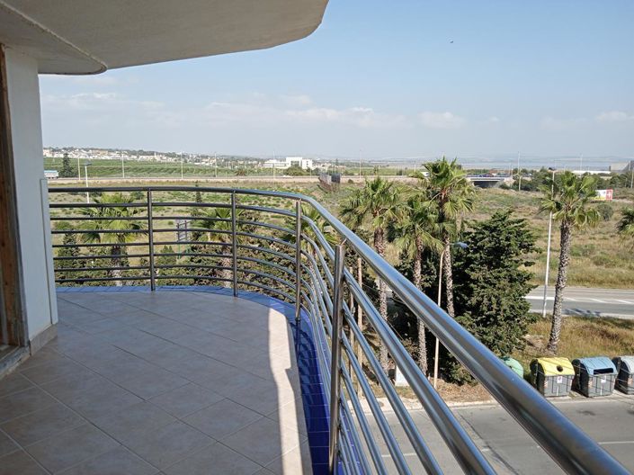 Image No.20-2 Bed Apartment for sale