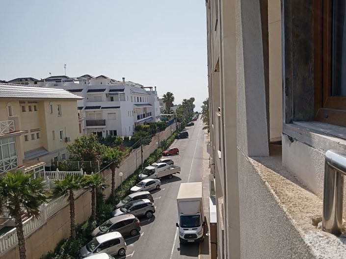 Image No.25-2 Bed Apartment for sale