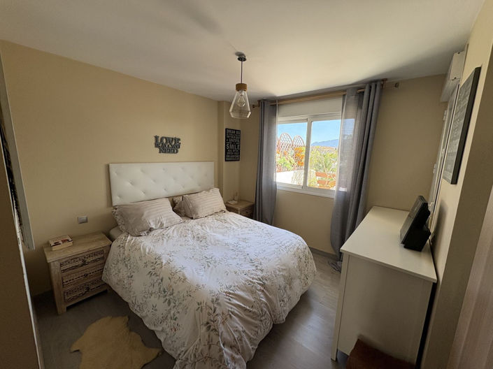 Image No.6-2 Bed Property for sale