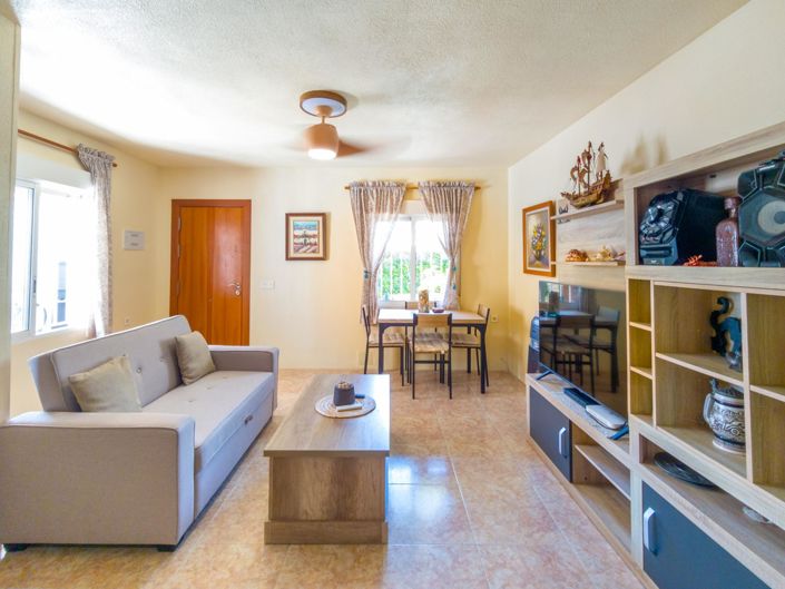 Image No.6-3 Bed Townhouse for sale