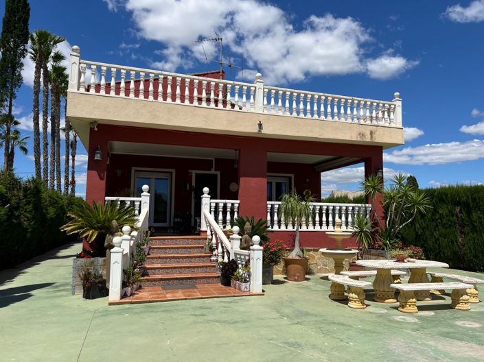 Image No.26-4 Bed House for sale