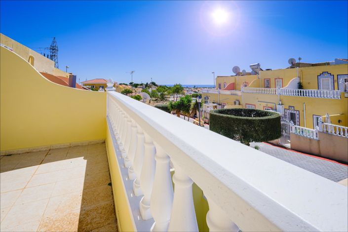 Image No.43-3 Bed Townhouse for sale