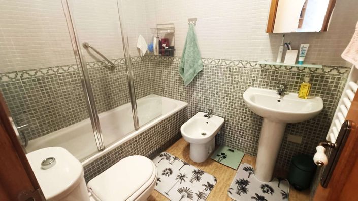 Image No.14-2 Bed Bungalow for sale