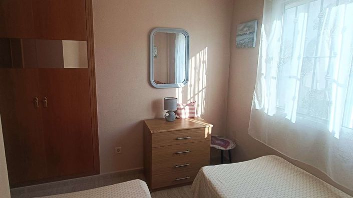 Image No.17-2 Bed Bungalow for sale