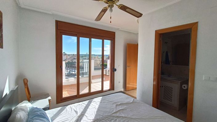 Image No.29-3 Bed Villa for sale