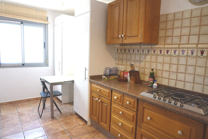 Image No.17-3 Bed Property for sale