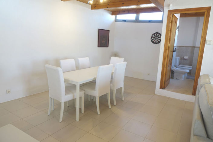 Image No.7-3 Bed Property for sale