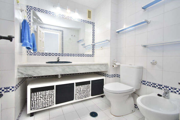 Image No.18-3 Bed Villa for sale