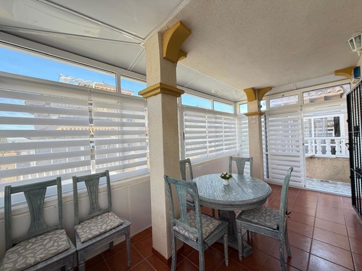 Image No.16-2 Bed Townhouse for sale