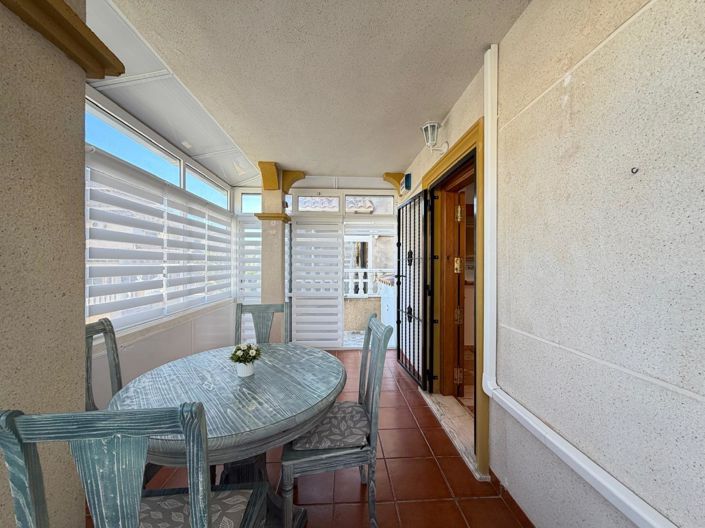 Image No.17-2 Bed Townhouse for sale