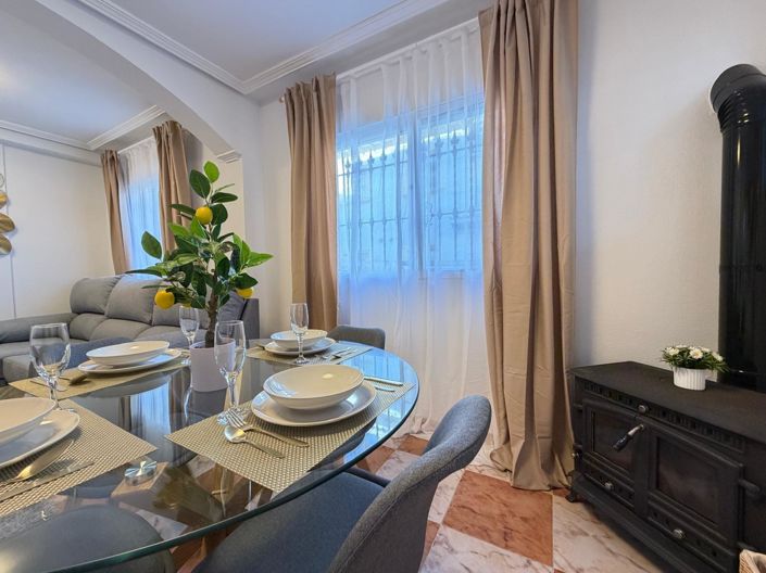 Image No.22-2 Bed Townhouse for sale