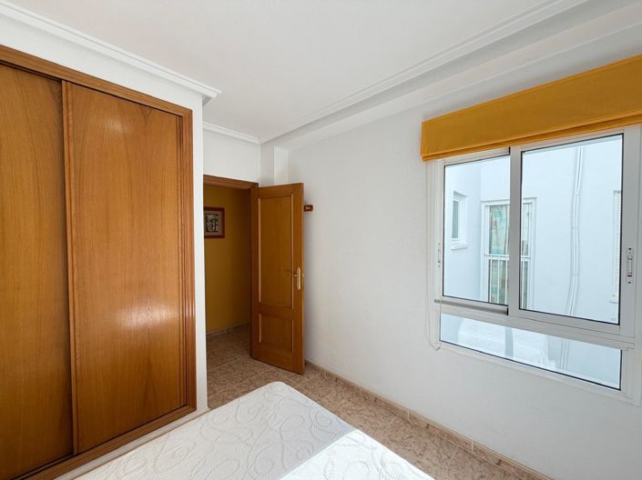 Image No.34-Appartement de 2 chambres à vendre à Torrevieja
