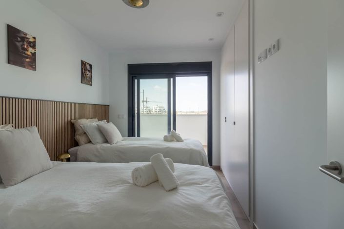 Image No.14-2 Bed Apartment for sale