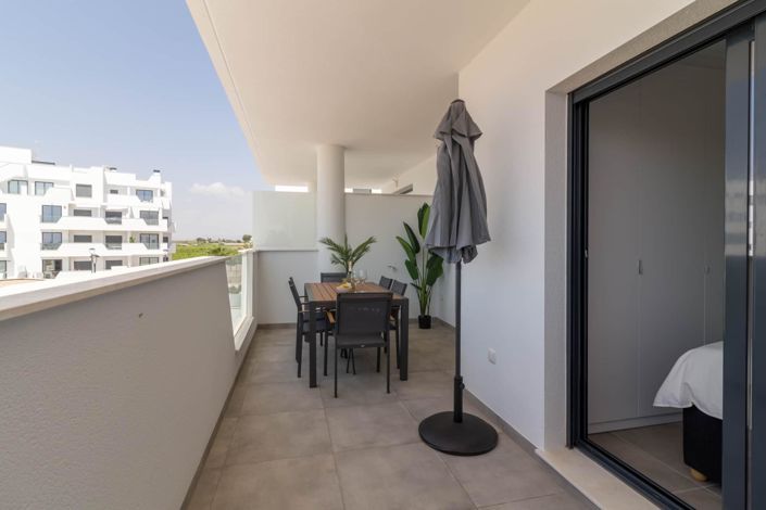 Image No.21-2 Bed Apartment for sale