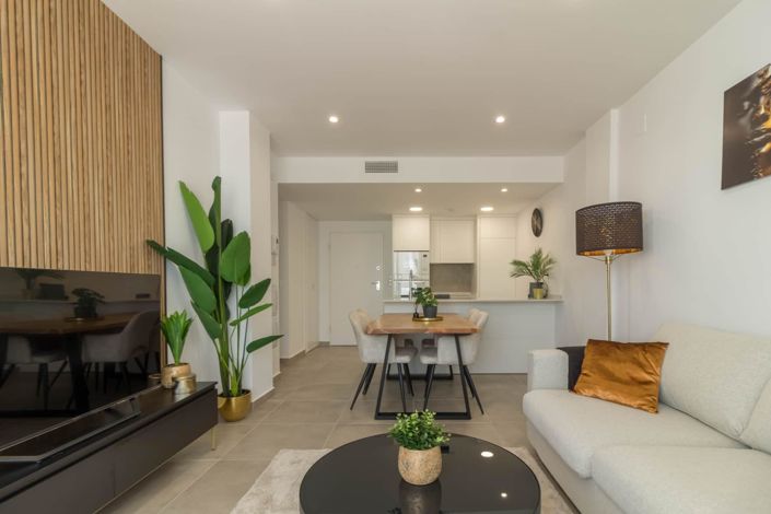 Image No.5-2 Bed Apartment for sale