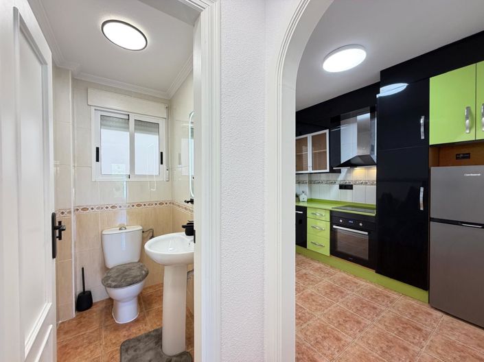 Image No.20-3 Bed Townhouse for sale