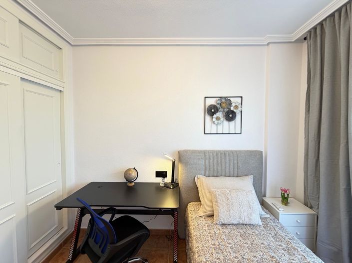 Image No.39-3 Bed Townhouse for sale