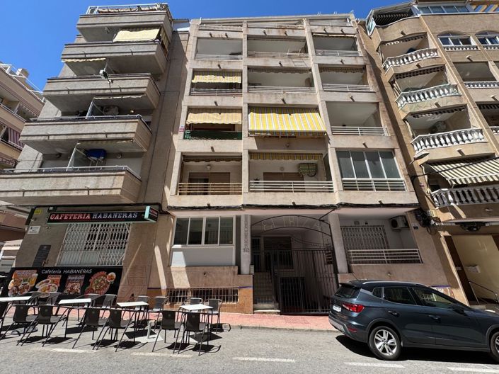 Image No.38-Appartement de 2 chambres à vendre à Torrevieja