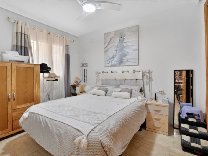 Image No.18-1 Bed Bungalow for sale