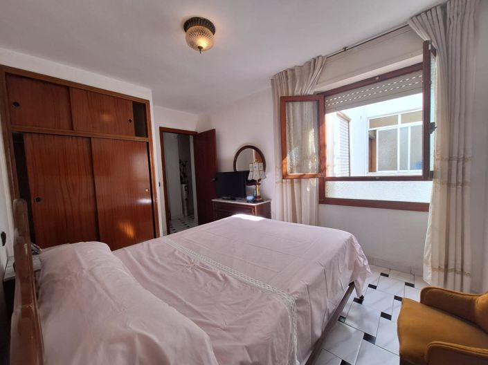 Image No.16-3 Bed House for sale