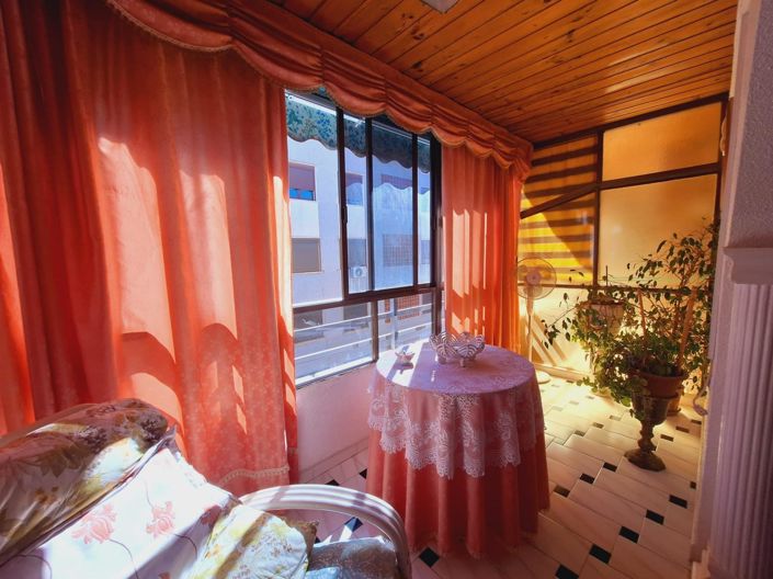 Image No.2-3 Bed House for sale