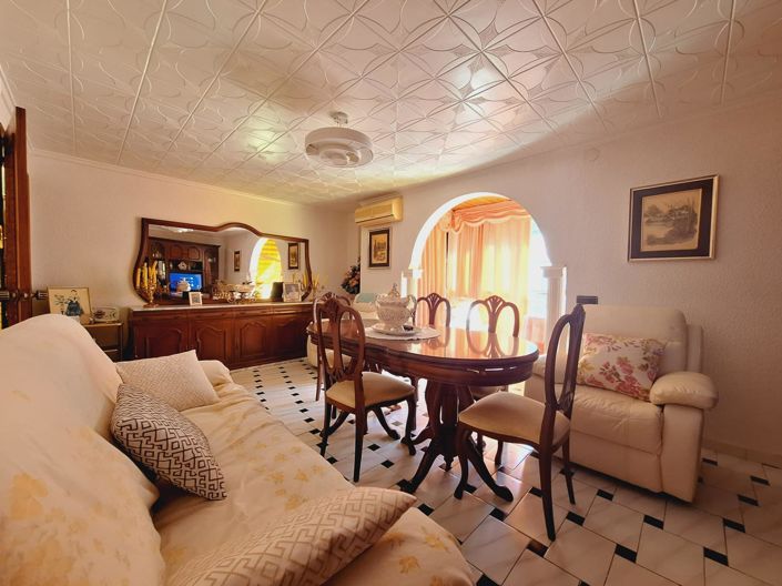 Image No.29-3 Bed House for sale