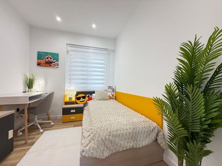 Image No.14-3 Bed Apartment for sale