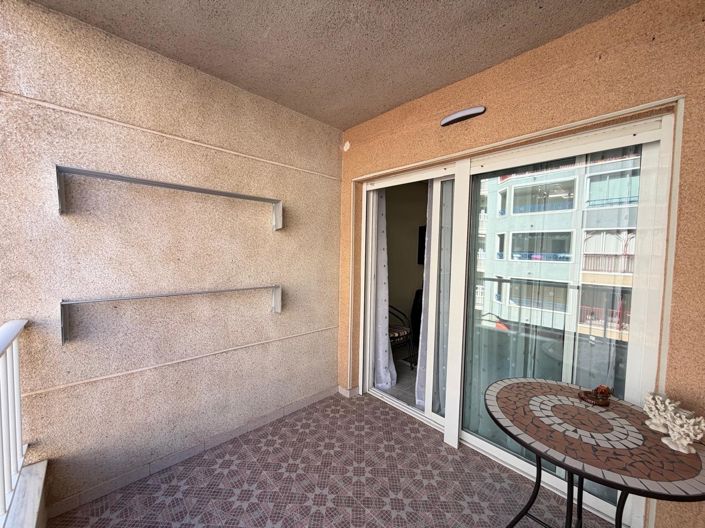 Image No.27-3 Bed House for sale