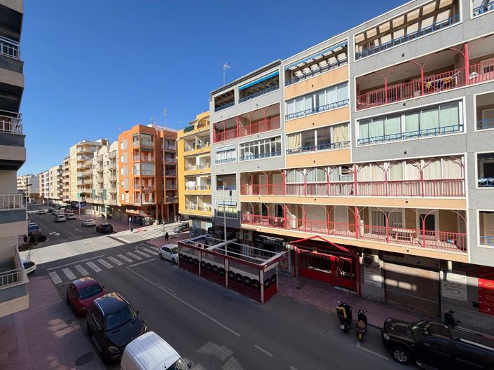 Image No.44-3 Bed House for sale