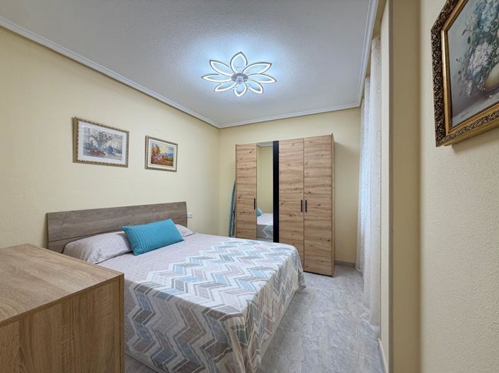 Image No.5-3 Bed House for sale