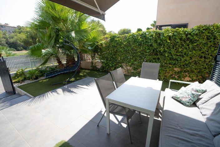 Image No.22-2 Bed House for sale