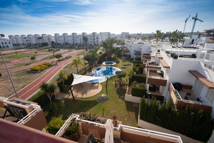 Image No.23-2 Bed House for sale