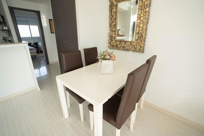 Image No.28-2 Bed House for sale