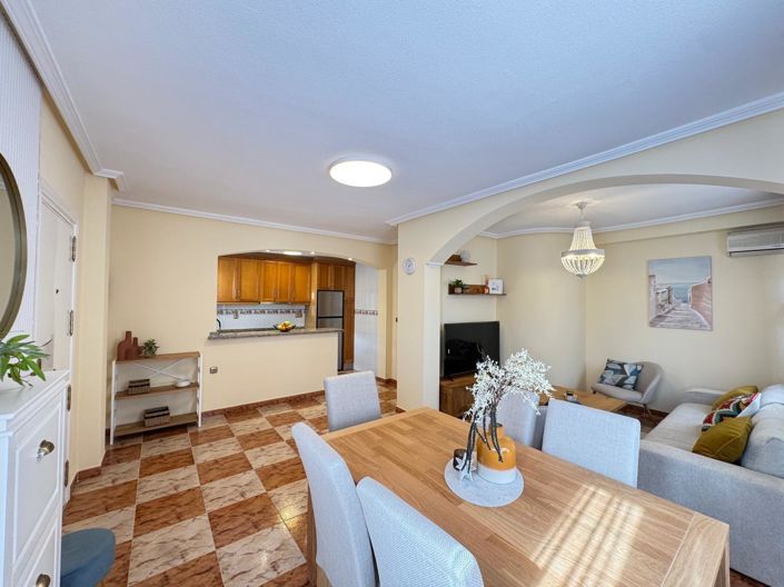 Image No.14-2 Bed Townhouse for sale