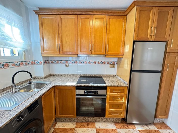 Image No.29-2 Bed Townhouse for sale