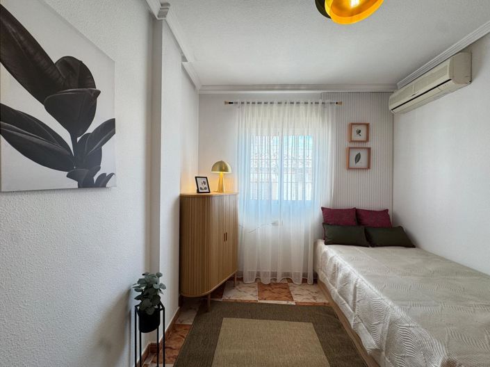 Image No.39-2 Bed Townhouse for sale