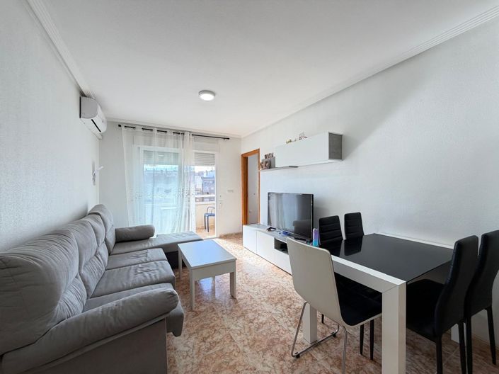 Image No.19-2 Bed House for sale