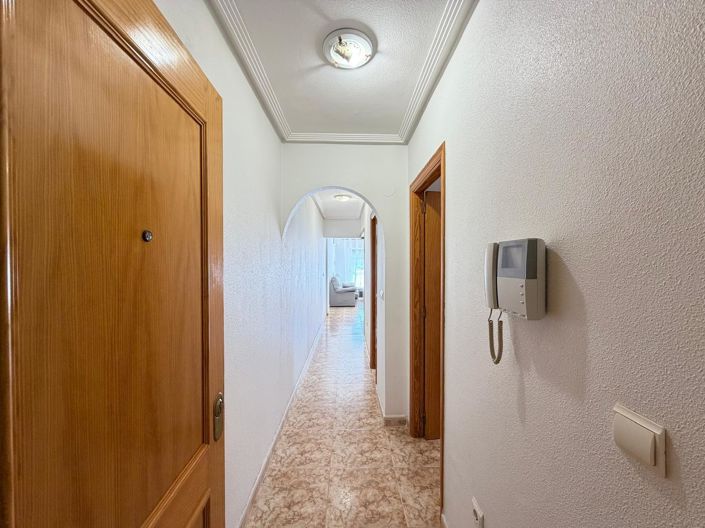 Image No.21-2 Bed House for sale