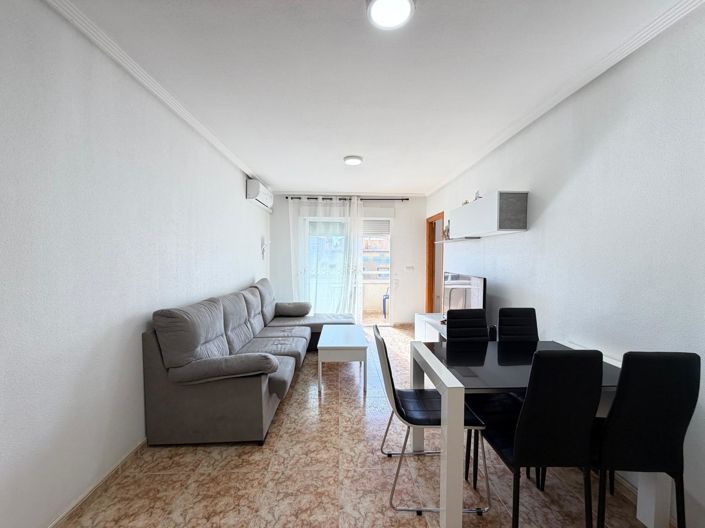 Image No.22-2 Bed House for sale