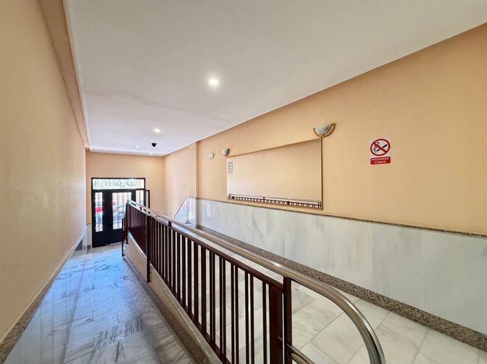 Image No.23-2 Bed House for sale